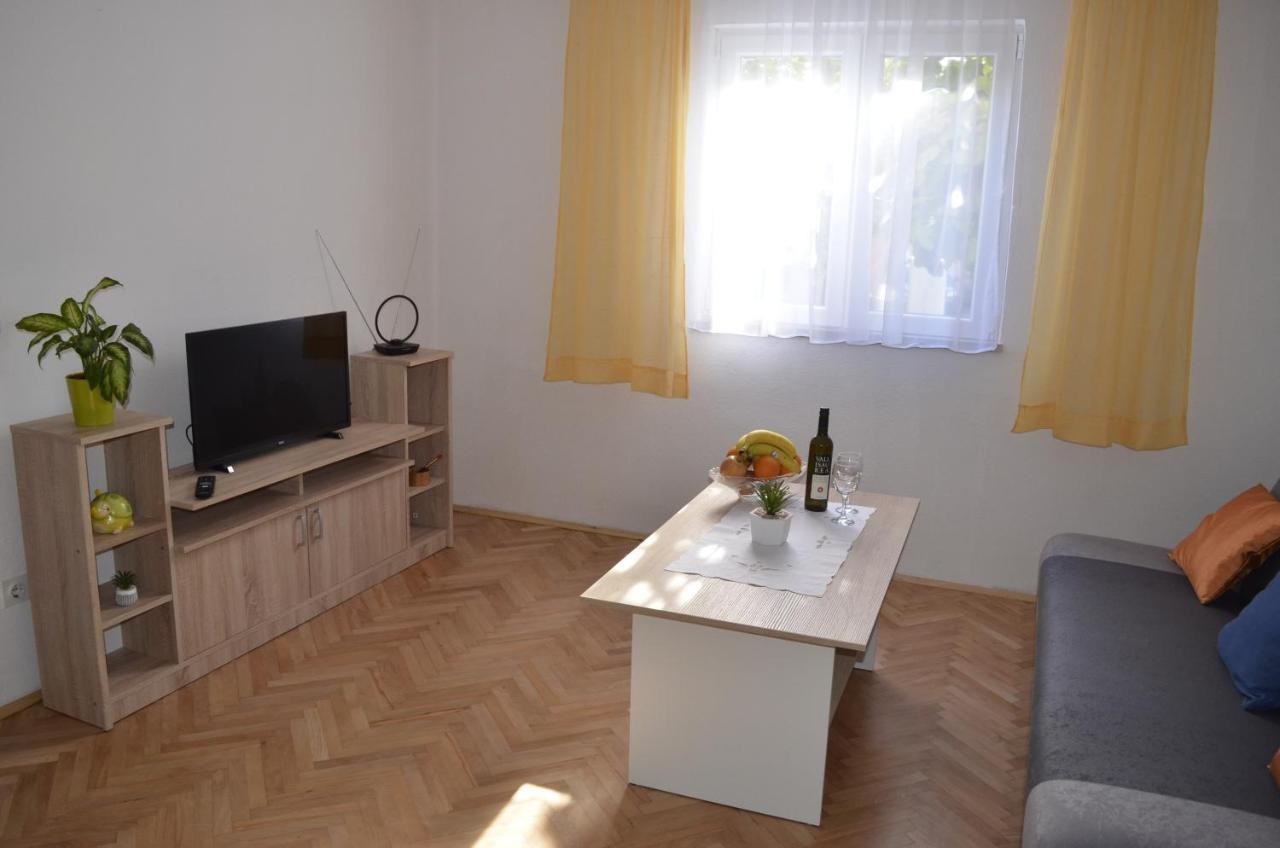 Apartment Ana Kaštel Sućurac Extérieur photo