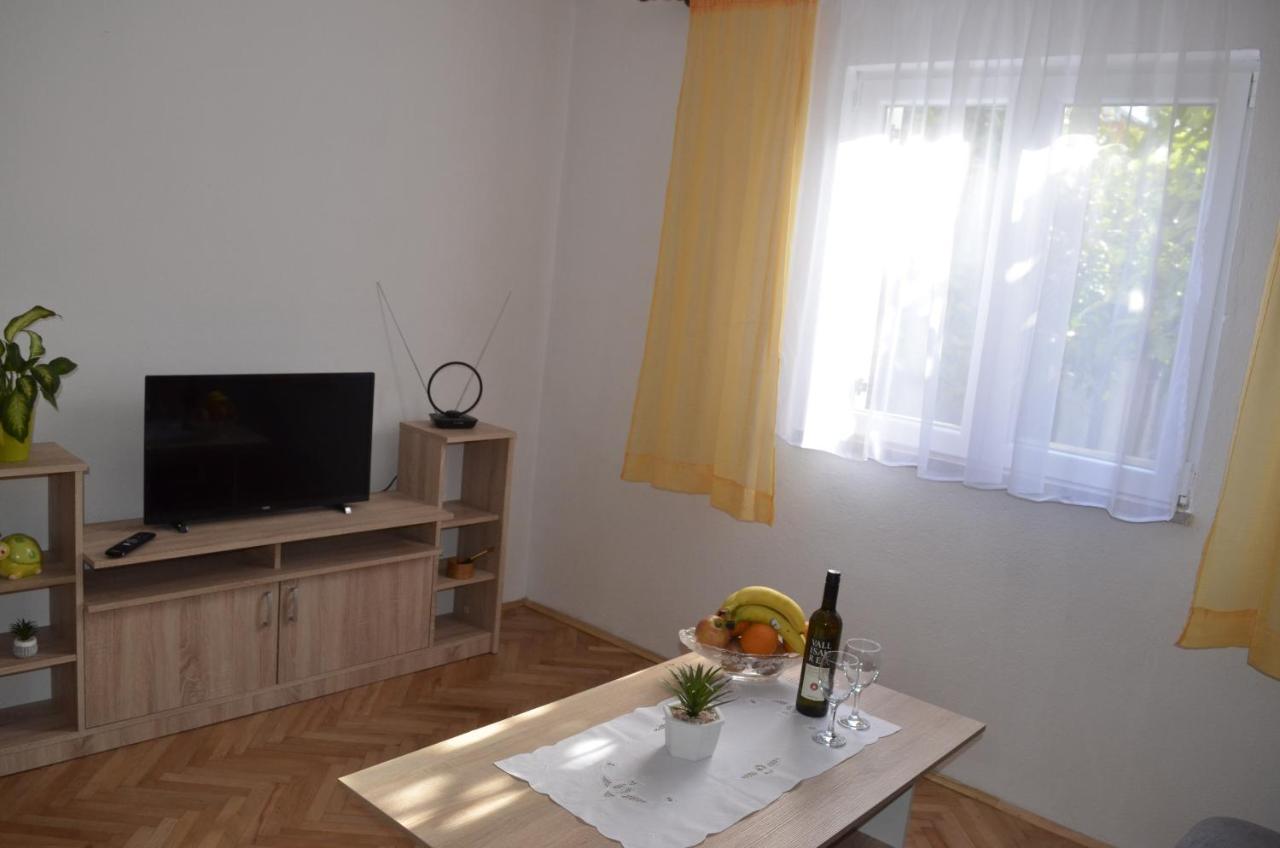 Apartment Ana Kaštel Sućurac Extérieur photo