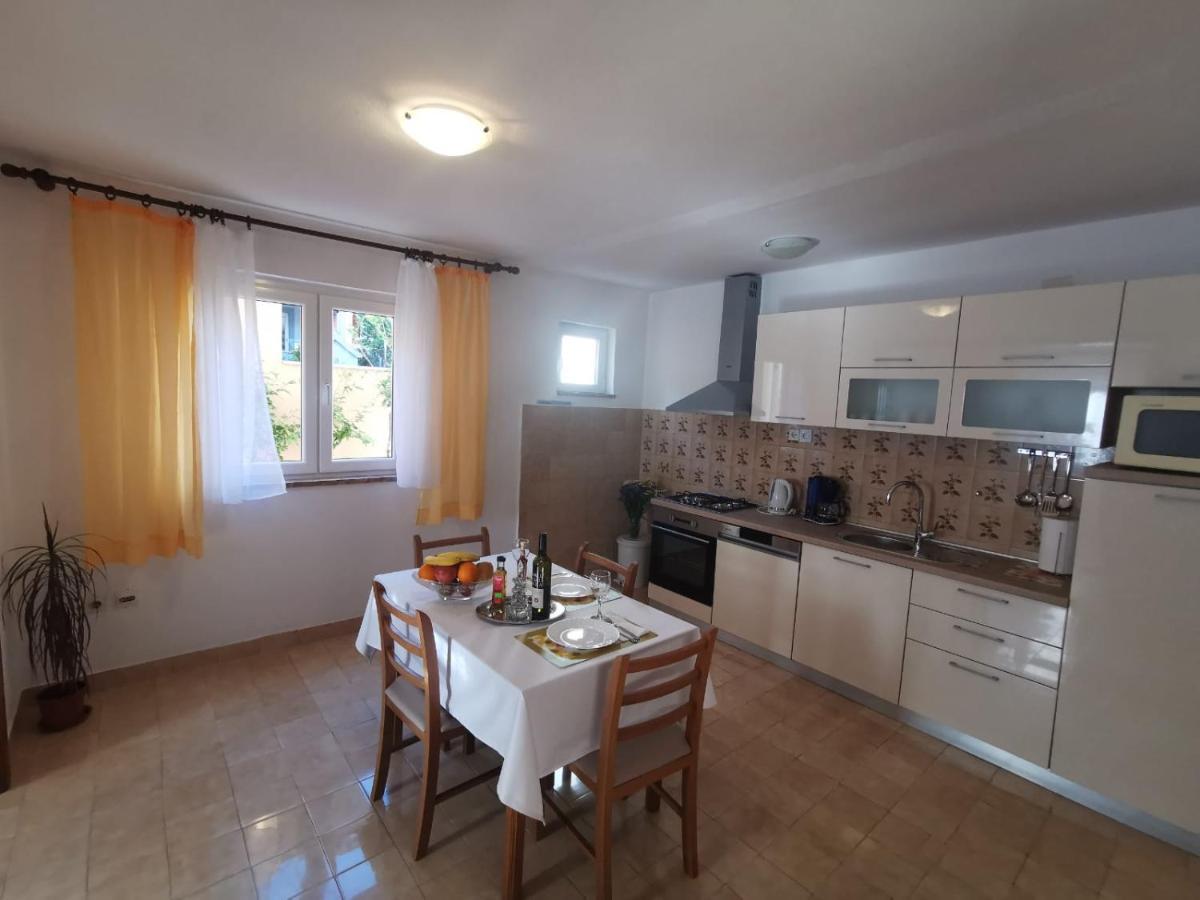 Apartment Ana Kaštel Sućurac Extérieur photo
